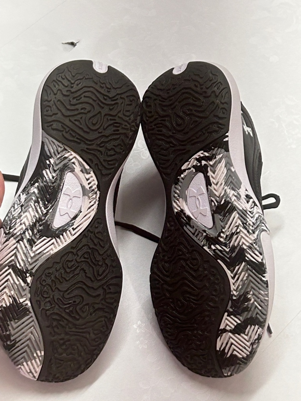 Under Armour Women's Black and White Athletic Sneakers with Patterned Outsole - Picture 6 of 7